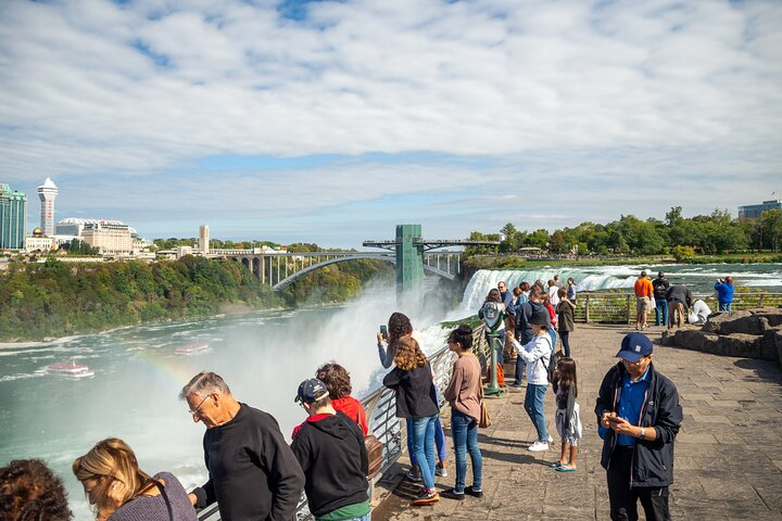 Maid of the Mist & Cave of the Winds Walking Tour - Photo 1 of 15